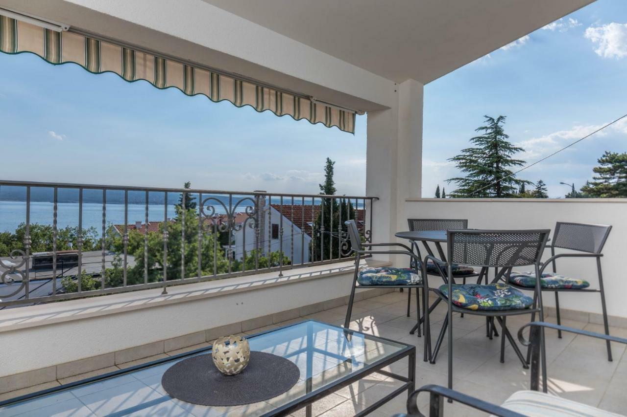 Apartment Nika Selce