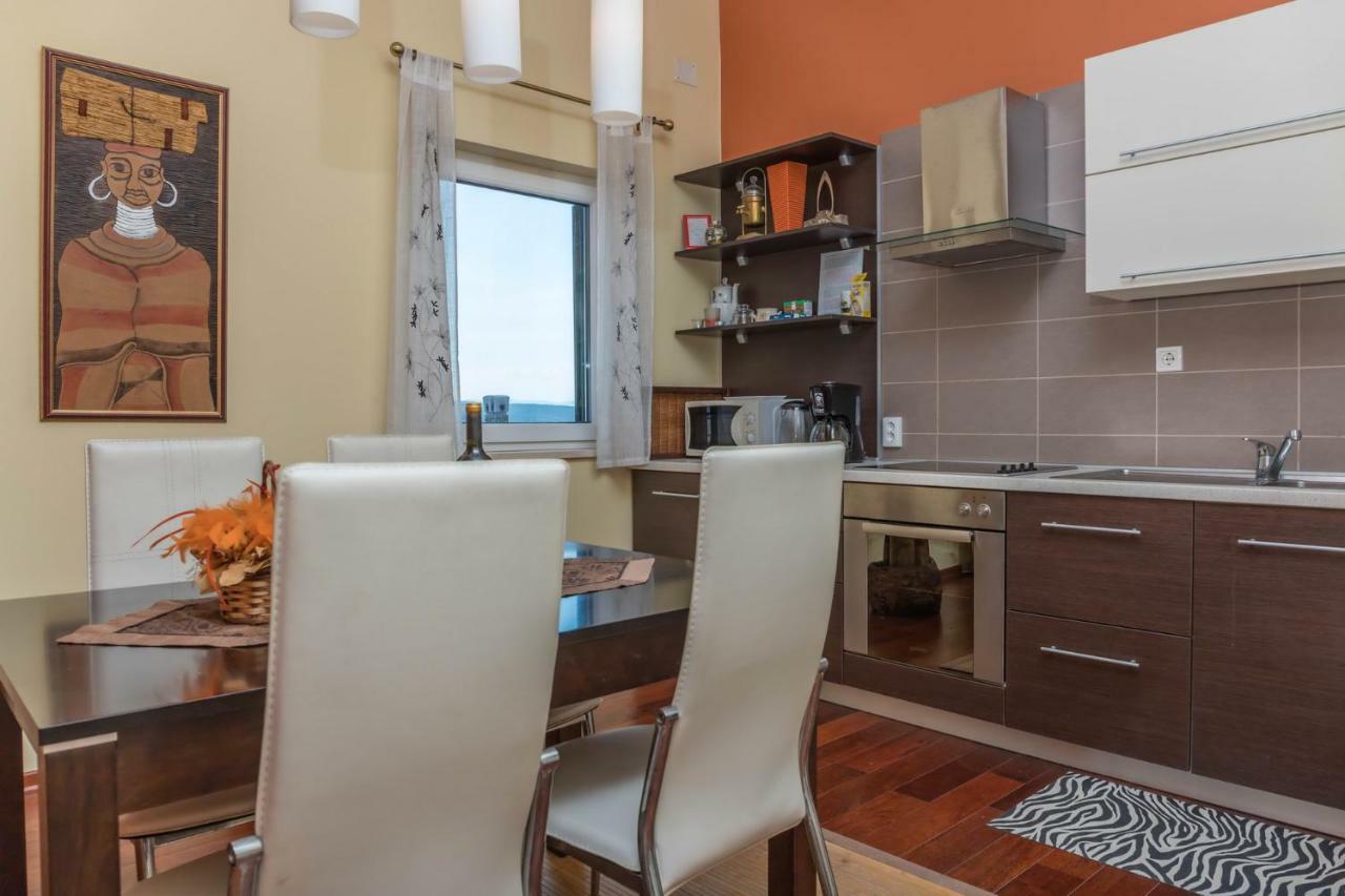 Apartment Nika *